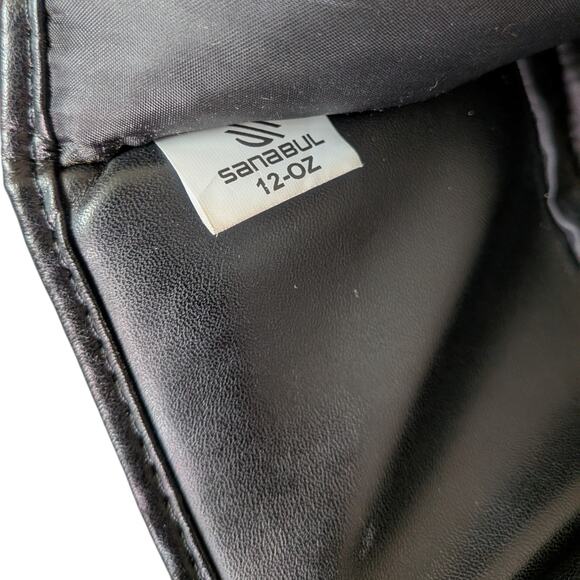 Sanabul Sports Essential Gel Boxing Gloves Black 12 oz - Picture 8 of 11